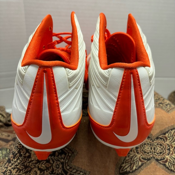 Nike Football Cleats Size 13.5 Mens Orange White Flash Vapor 3/4 TD 645729-118 - Picture 10 of 12